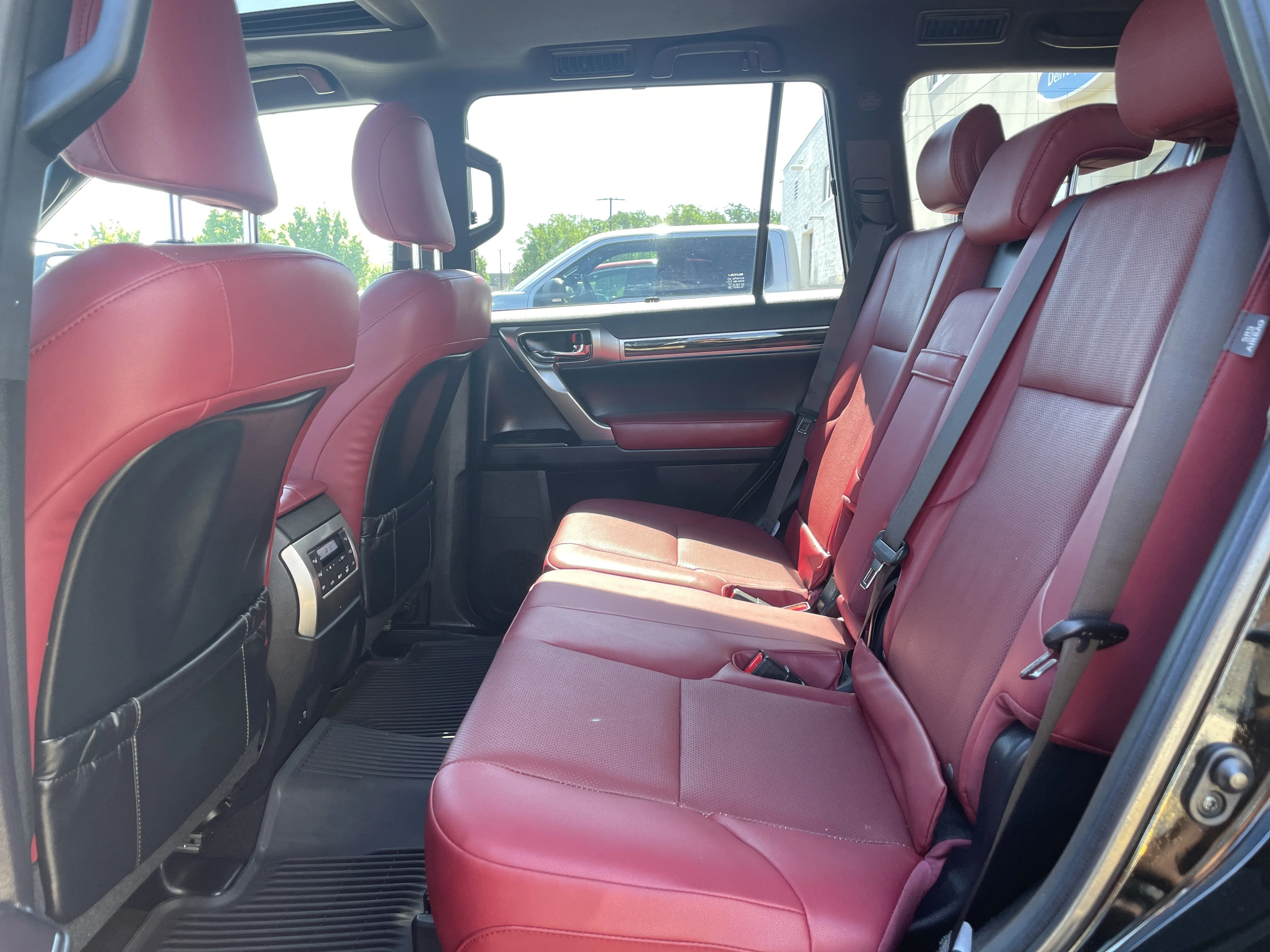 Used 2023 Onyx Black Lexus GX 460 Premium image 11