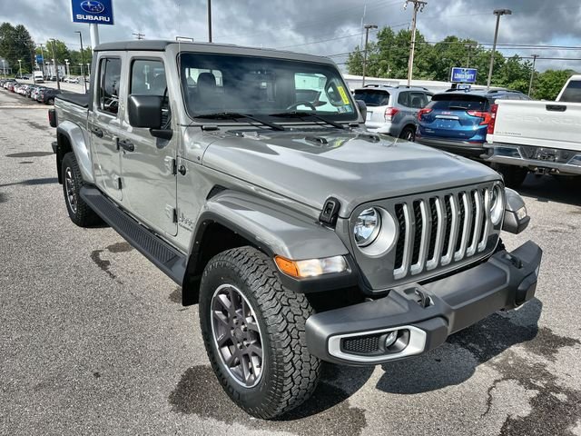 Used 2022 Gray Jeep Overland image 10