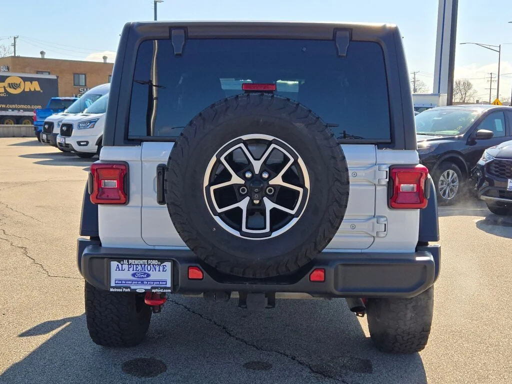 Certified Used 2024 Bright White Clearcoat Jeep Rubicon image 14