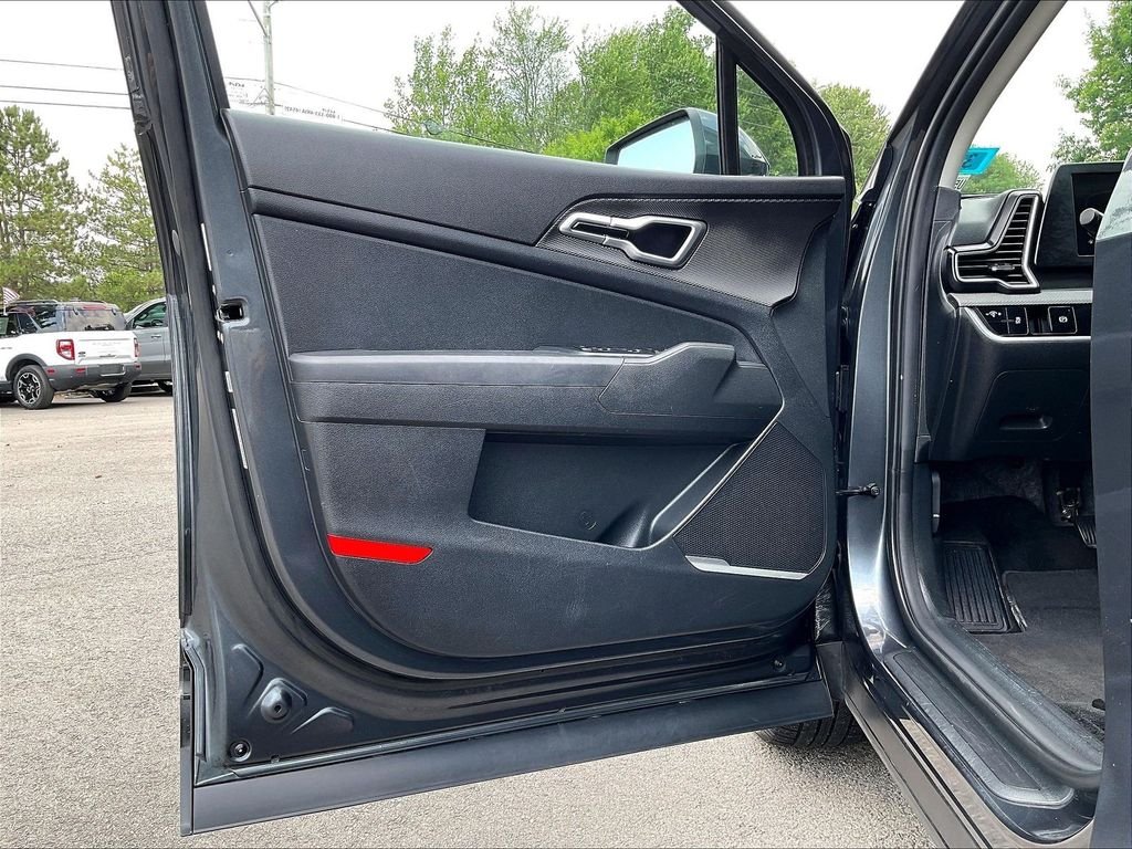 Used 2023 Gray Kia LX image 9