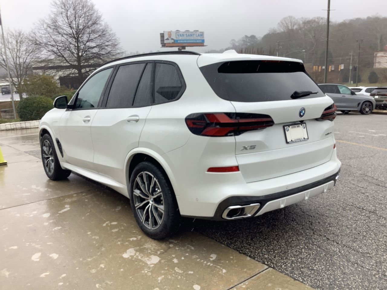 Used 2026 Mineral White Metallic BMW xDrive50e image 6