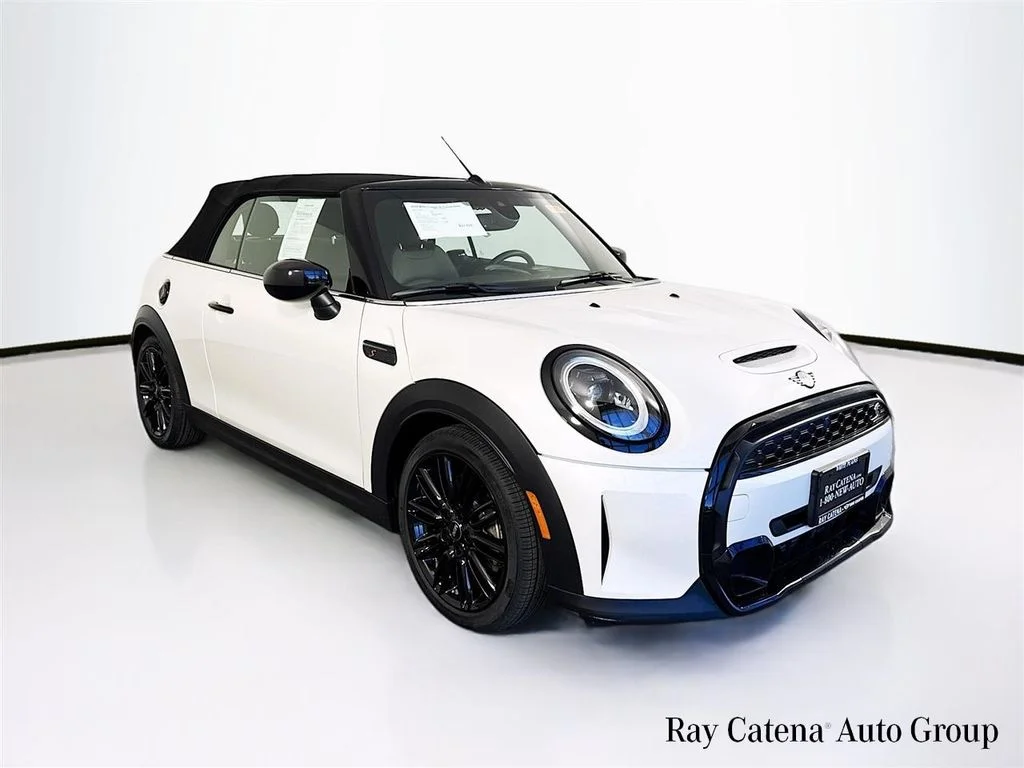 2024 MINI Convertible Cooper S's photo