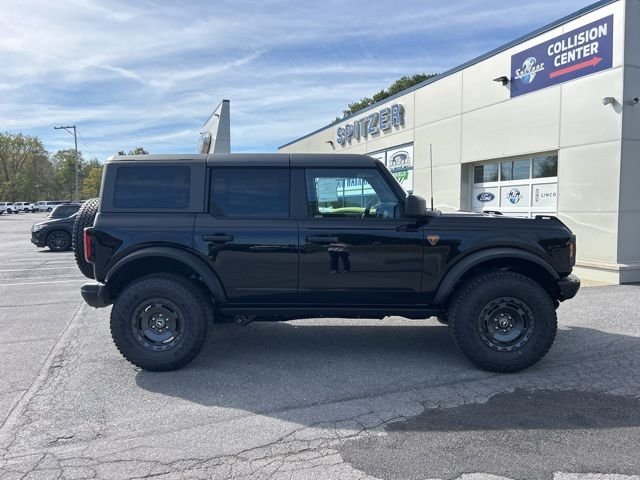 New 2025 Shadow Black Ford Badlands® image 4