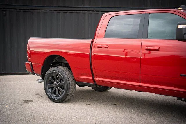 New 2026 Molten Red Pearl-Coat Exterior Paint RAM Laramie image 6