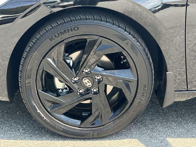 New 2026 Black Hyundai SEL Sport image 32