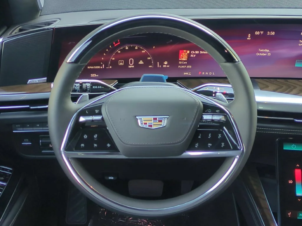 New 2026 Vibrant White Tricoat Cadillac Platinum Sport image 19