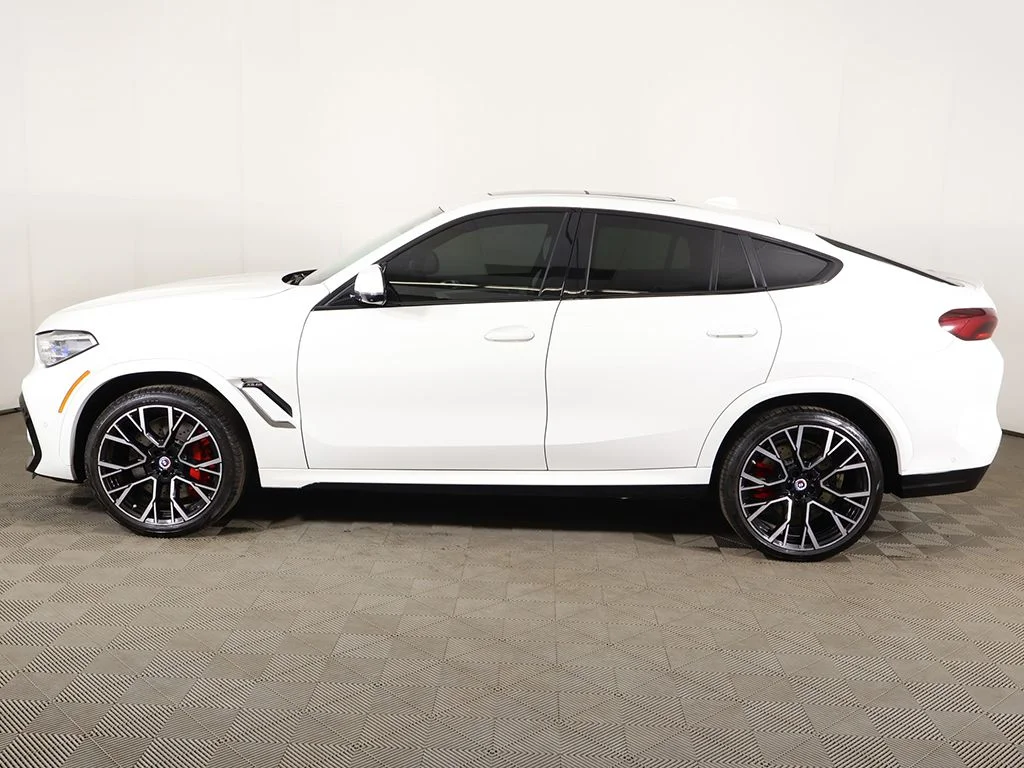 Used 2023 Alpine White BMW Base image 24