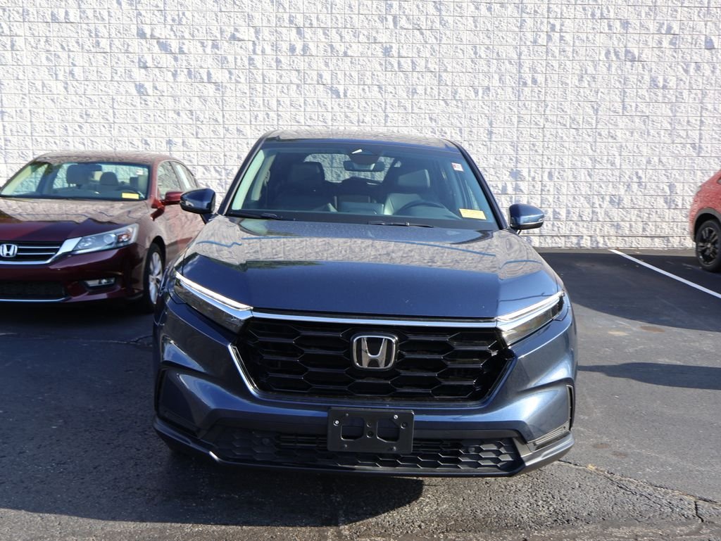 Used 2024  Honda EX-L image 2
