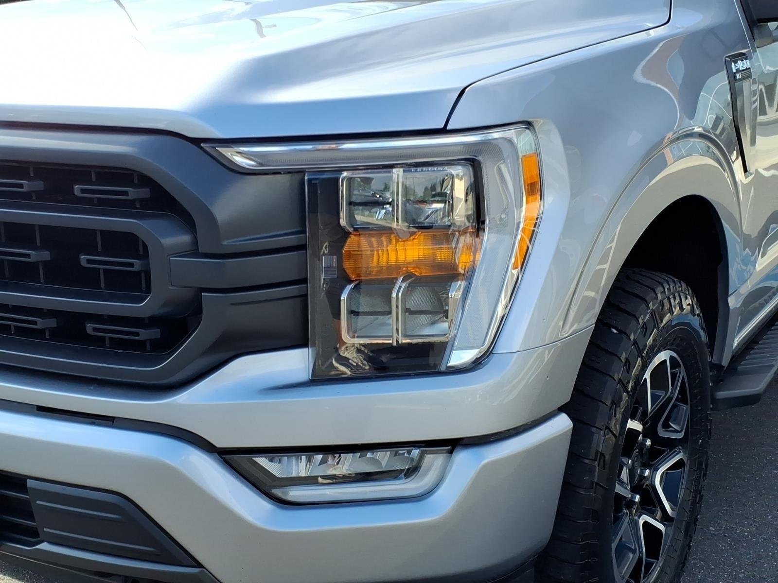 Used 2021 Iconic Silver Metallic Ford XLT image 15