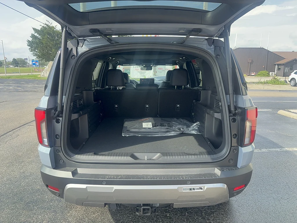 New 2026 Sonic Gray Pearl Honda TrailSport Elite image 17