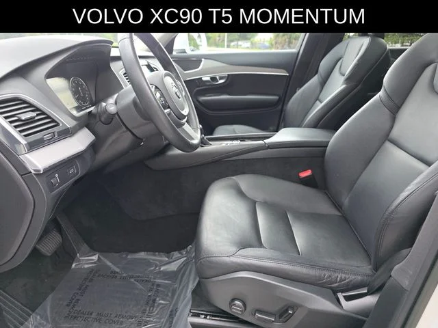 2022 Volvo XC90 Momentum - Photo 25