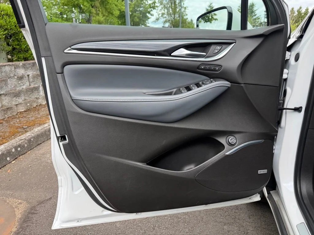 2021 Buick Enclave Premium - Photo 11