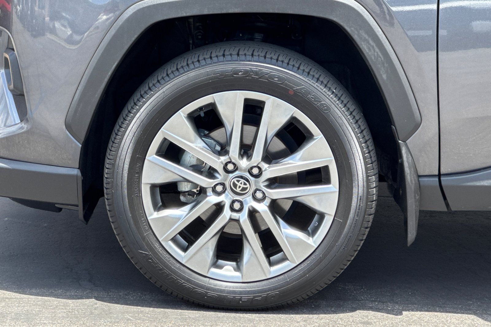 Used 2023 Gray Toyota XLE Premium image 33