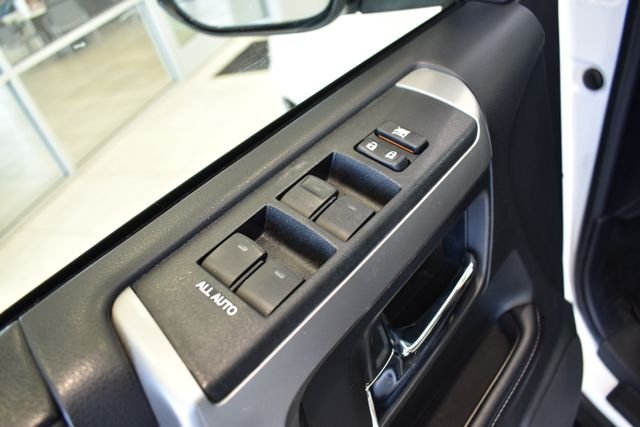 Certified Used 2019 White Toyota SR5 image 16
