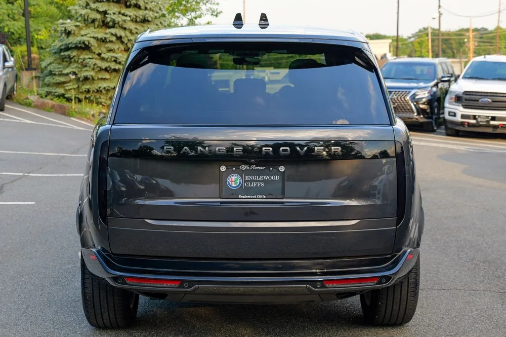 Used 2025 Gray Land Rover SE image 6