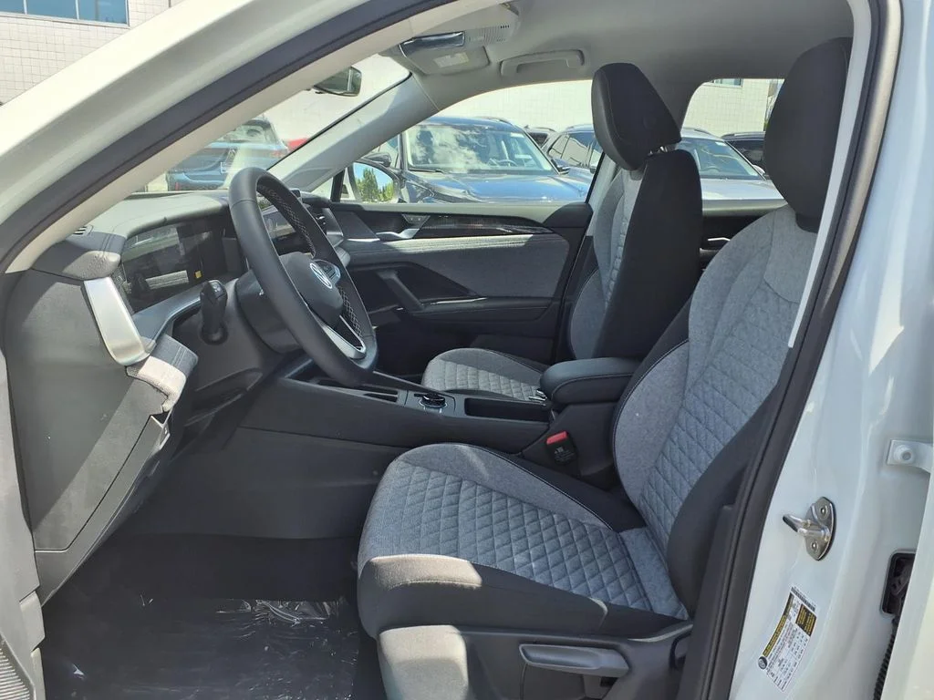 New 2026 Pure White Volkswagen 2.0T SE image 8