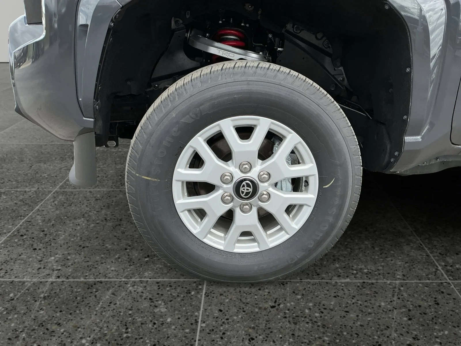 2026 Toyota Tacoma SR5 - Photo 14