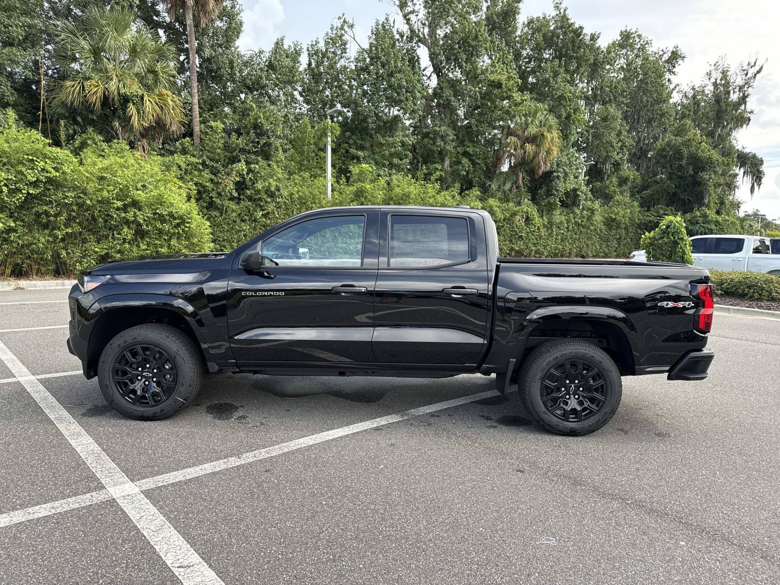 2026 Chevrolet Colorado Work Truck - Photo 6