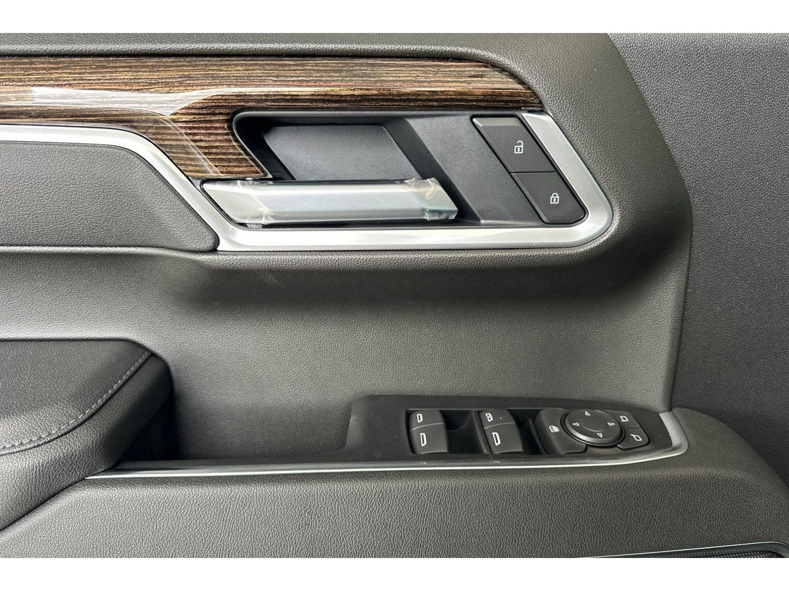 2026 GMC Sierra 1500 Elevation - Photo 10