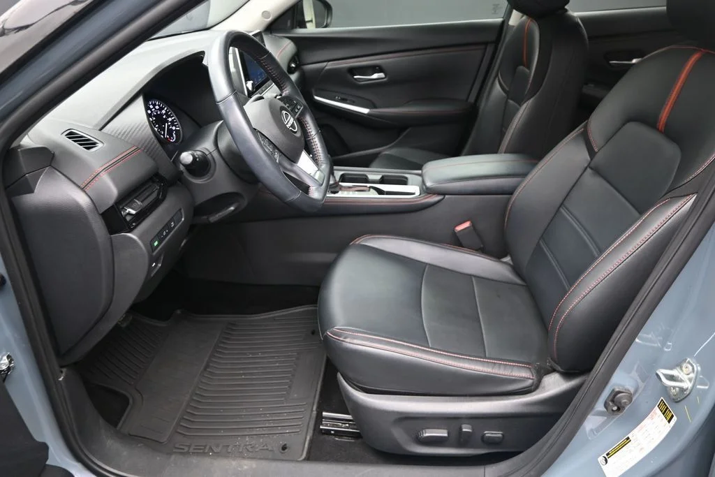 Used 2025 Gray Nissan SR image 20