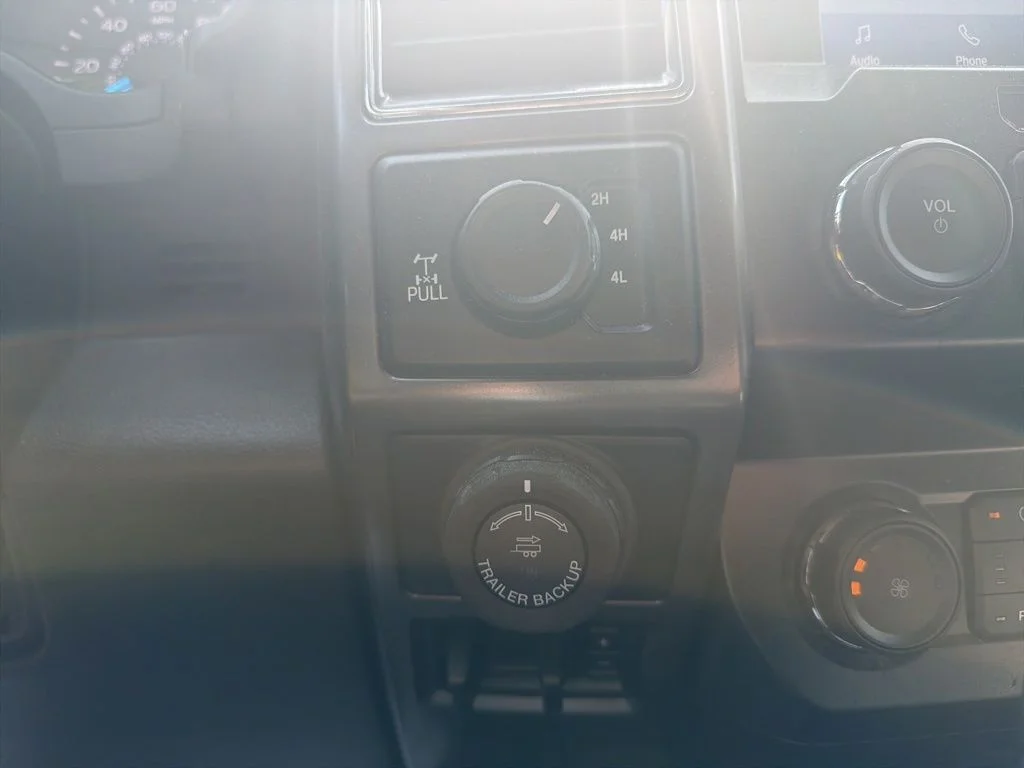 Used 2020 White Ford XLT image 24