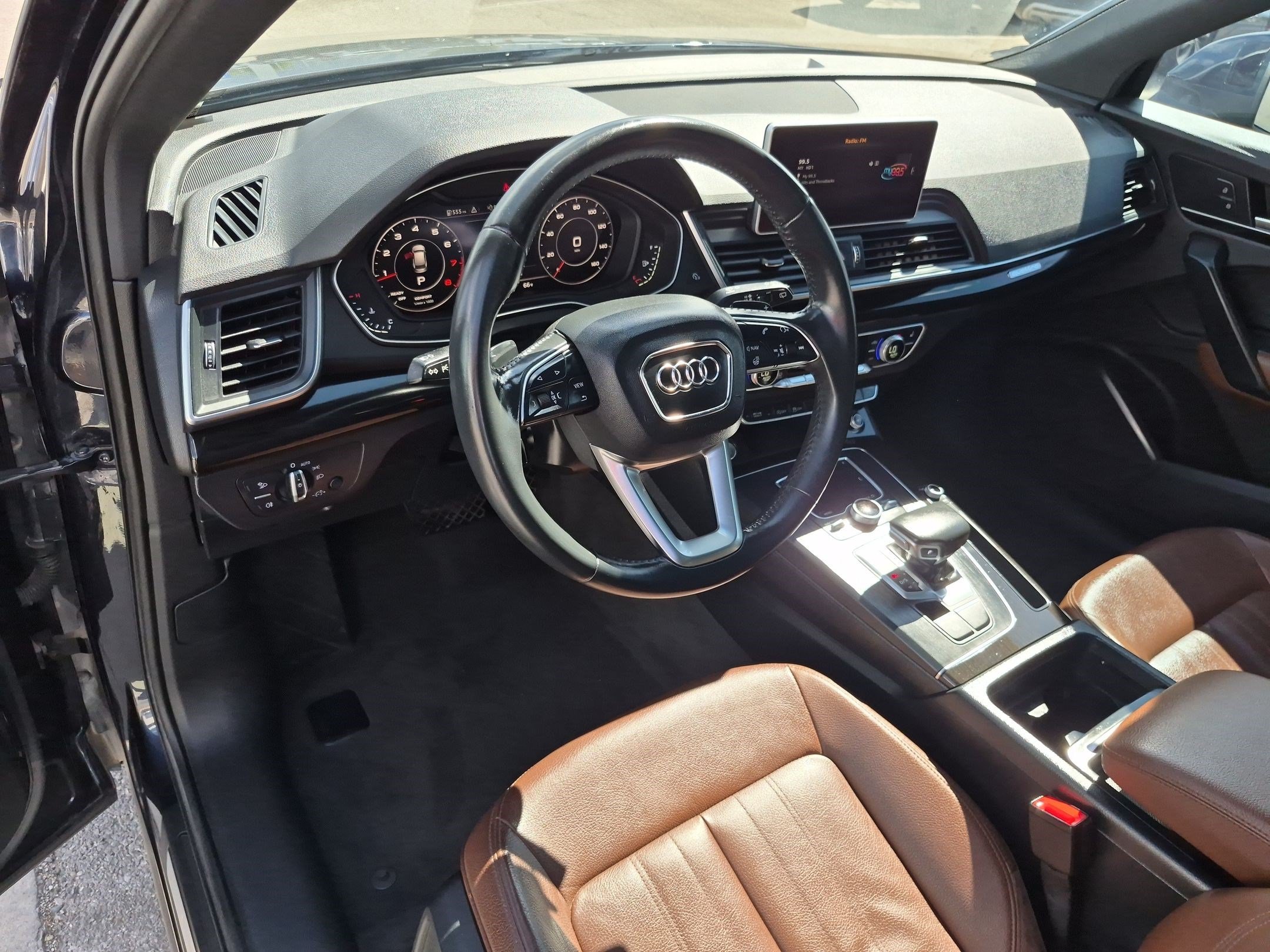 Used 2018 Moonlight Blue Audi Premium Plus image 13