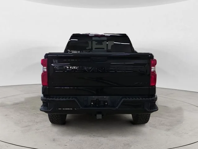 Used 2024 Black Chevrolet ZR2 image 4