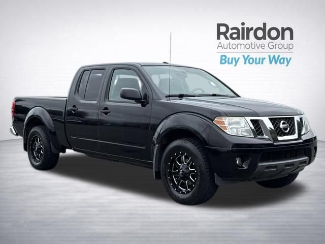 2015 Nissan Frontier 4.0 SV Crew Cab 4X4 AT LWB's photo
