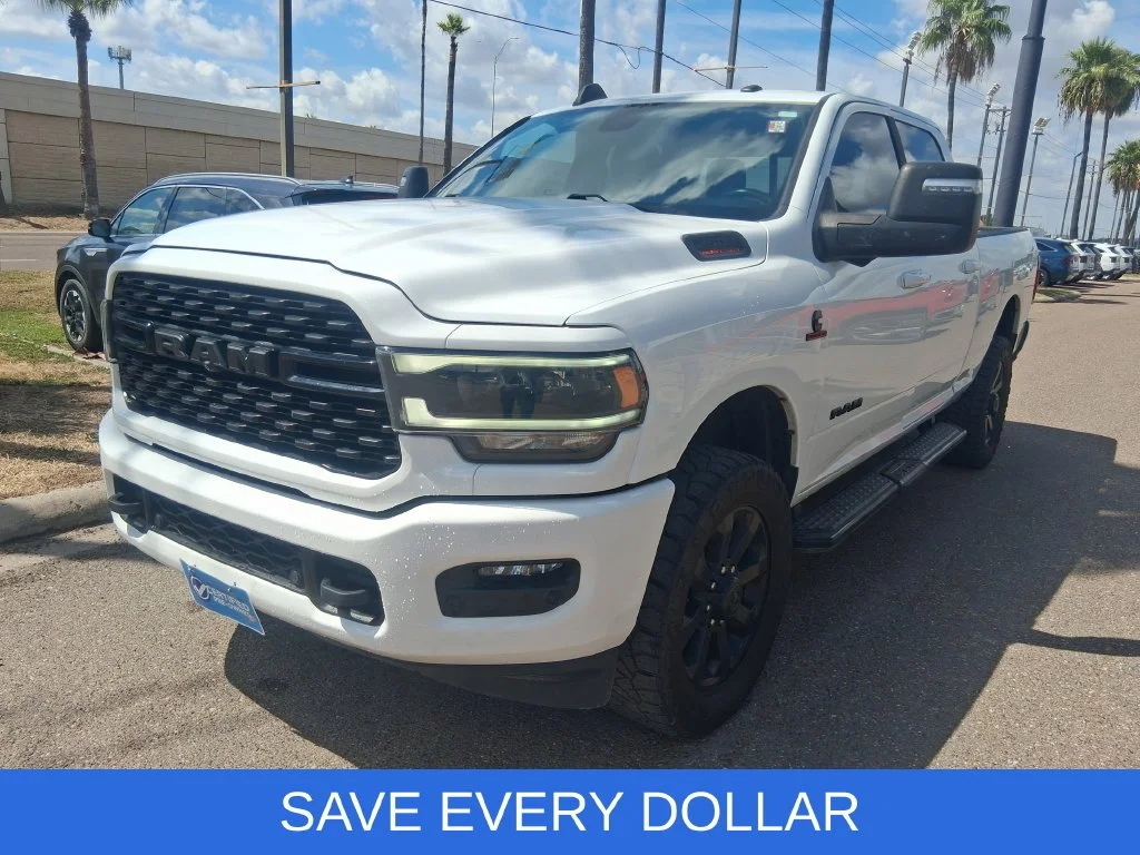Used 2023 White Ram Big Horn image 3