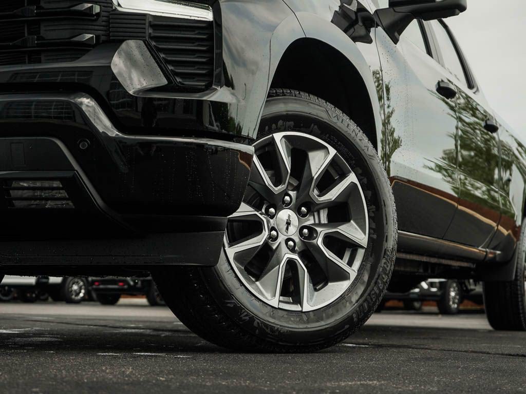 New 2026 Black Chevrolet RST image 5