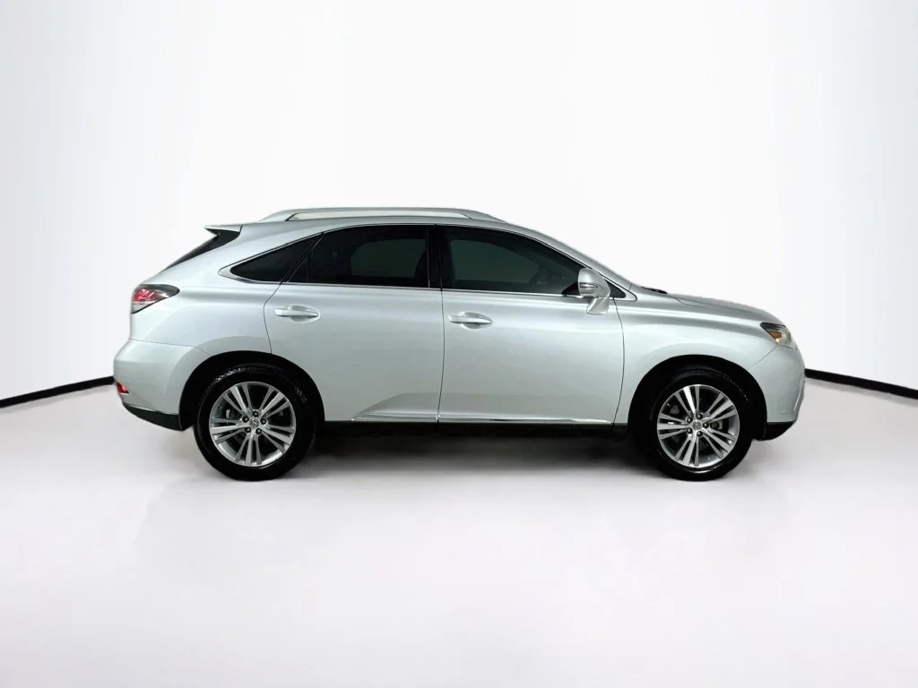 Used 2015 Silver Lexus 350 image 9