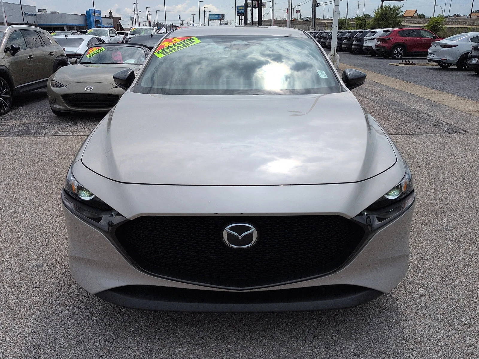 Used 2024 Platinum Quartz Metallic Mazda 2.5 S Select Sport image 3
