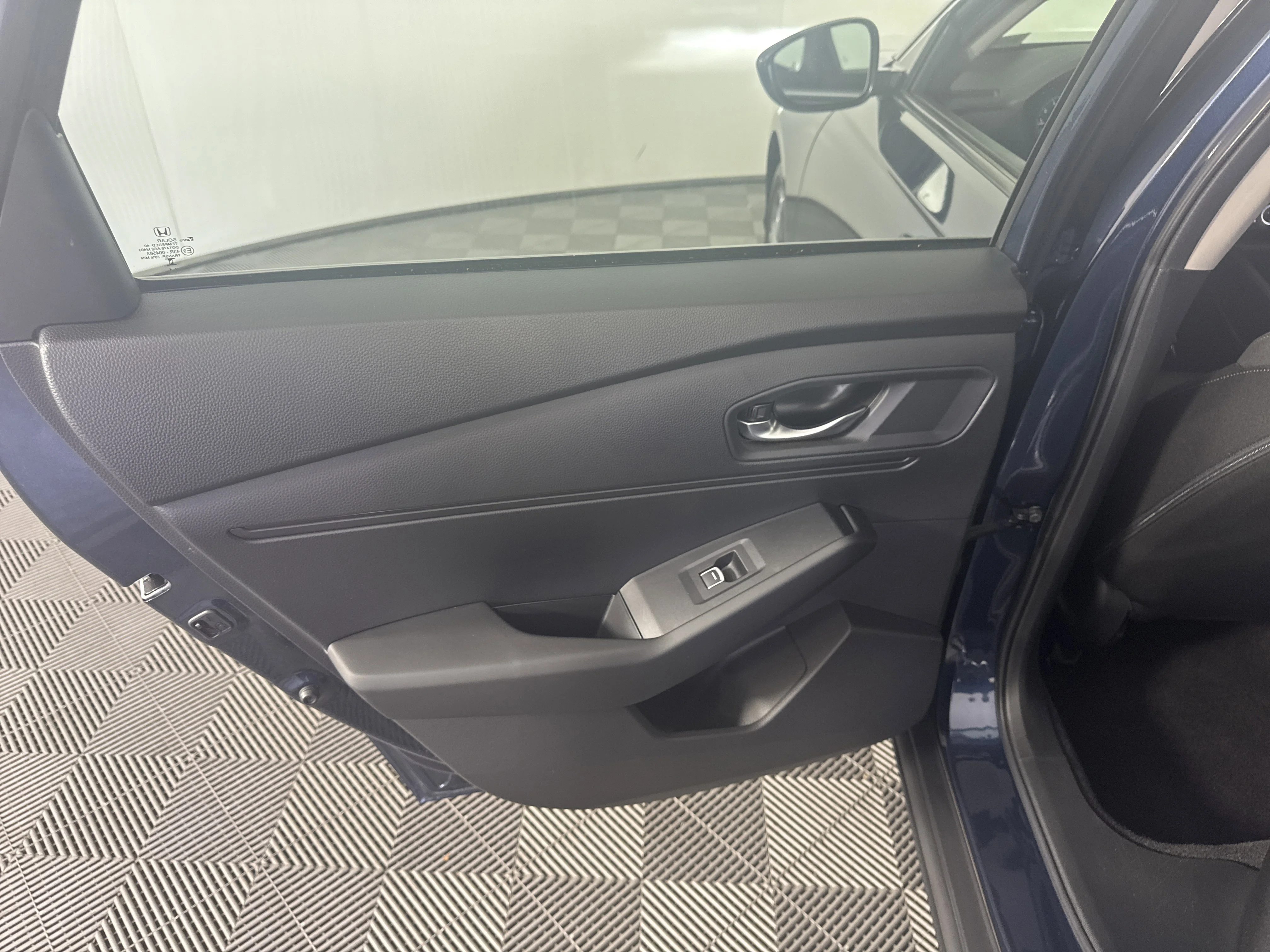 2024 Honda Accord EX - Photo 16