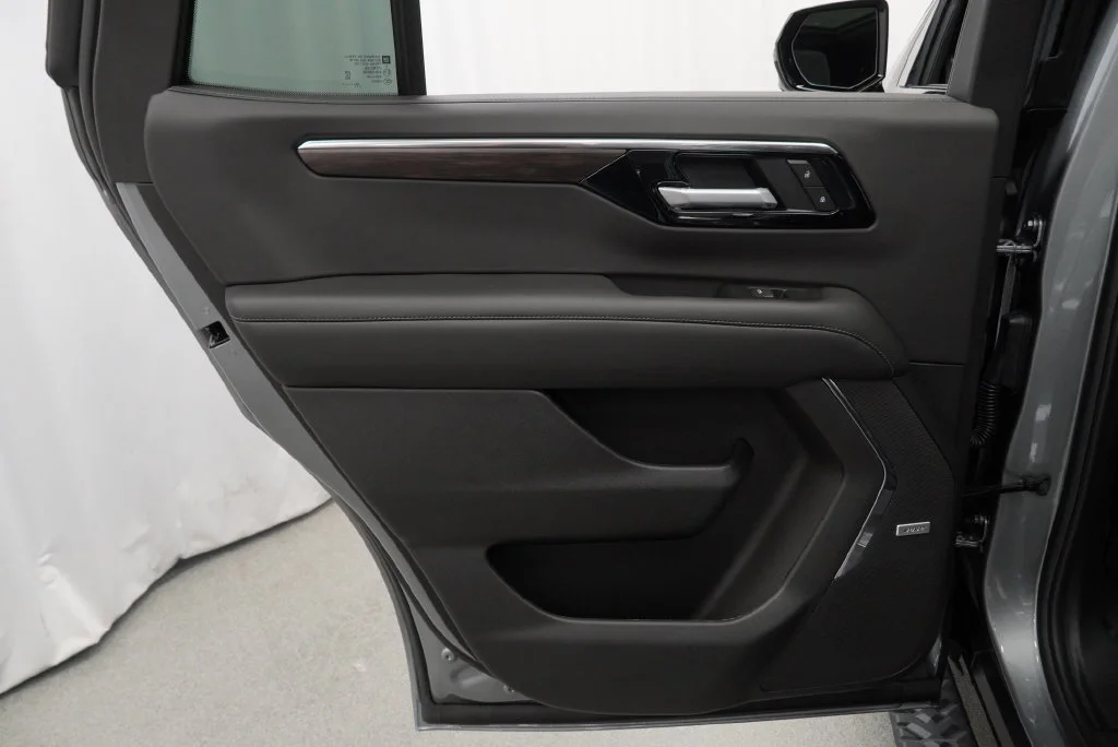 New 2026 Sterling Gray Metallic Chevrolet Z71 image 26