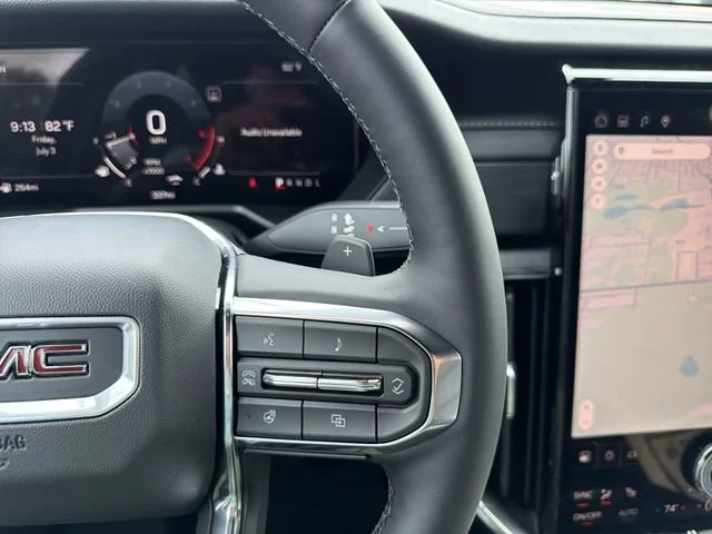 New 2026 Glacier White Tricoat GMC Elevation image 31