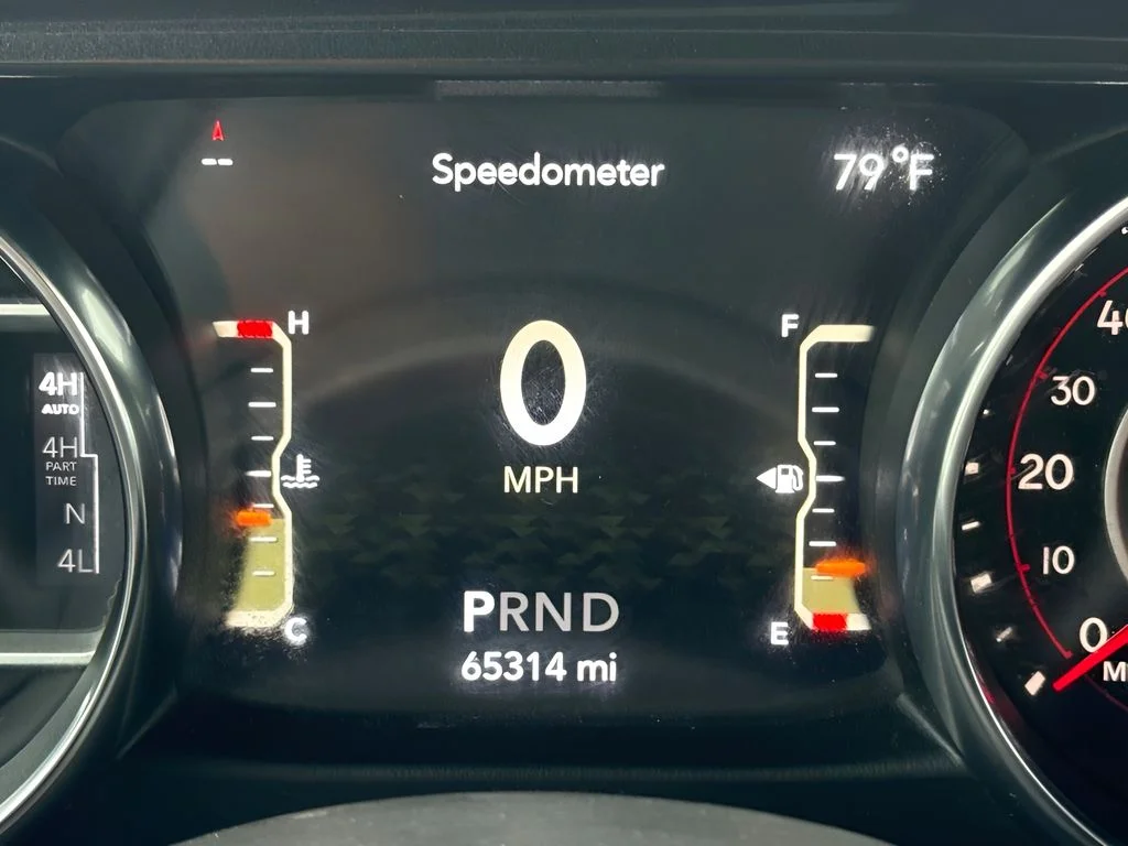 Used 2021 Gray Jeep Unlimited Rubicon 392 image 16