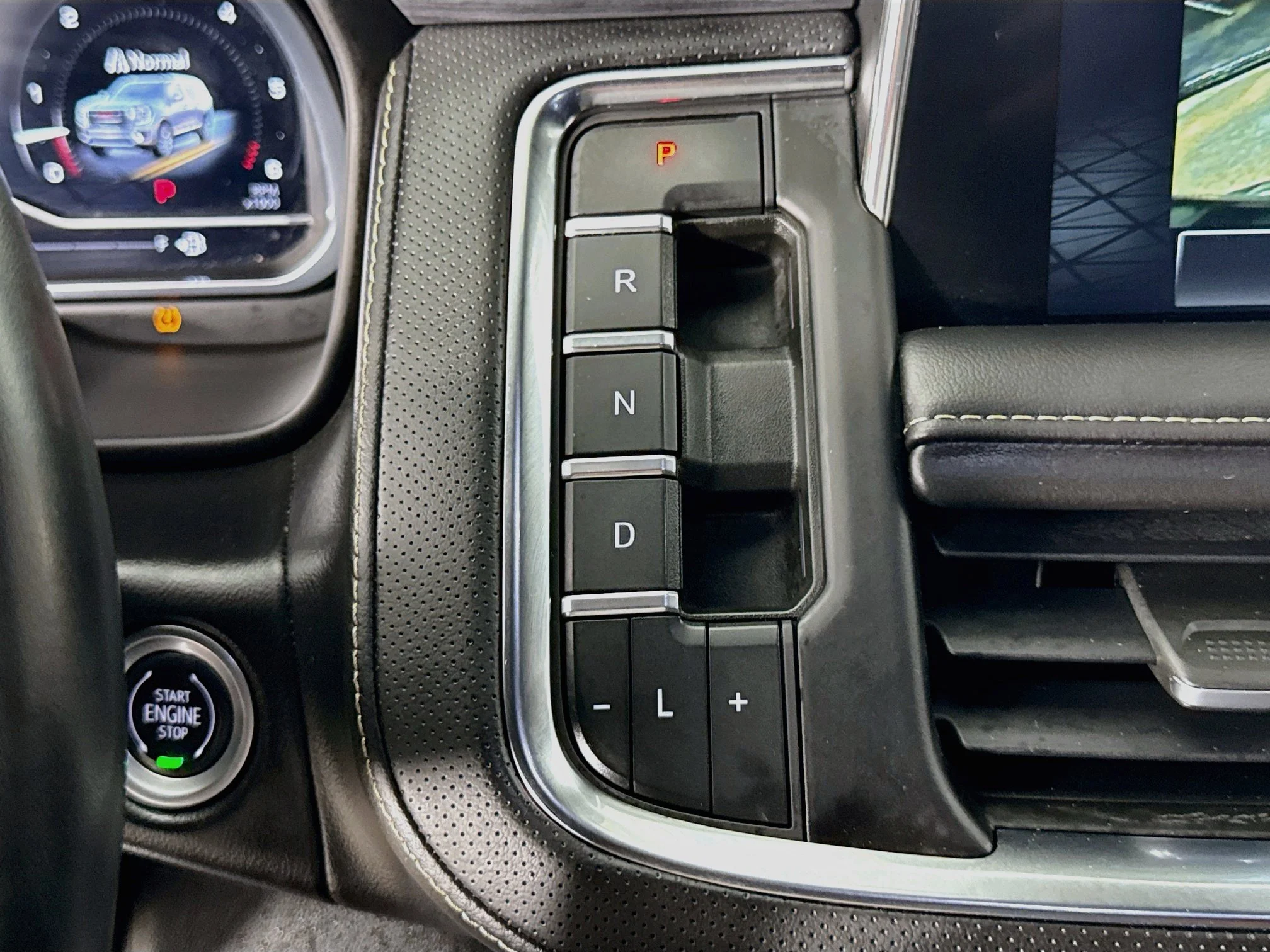 Used 2023 ONYX BLACK GMC SLT image 19