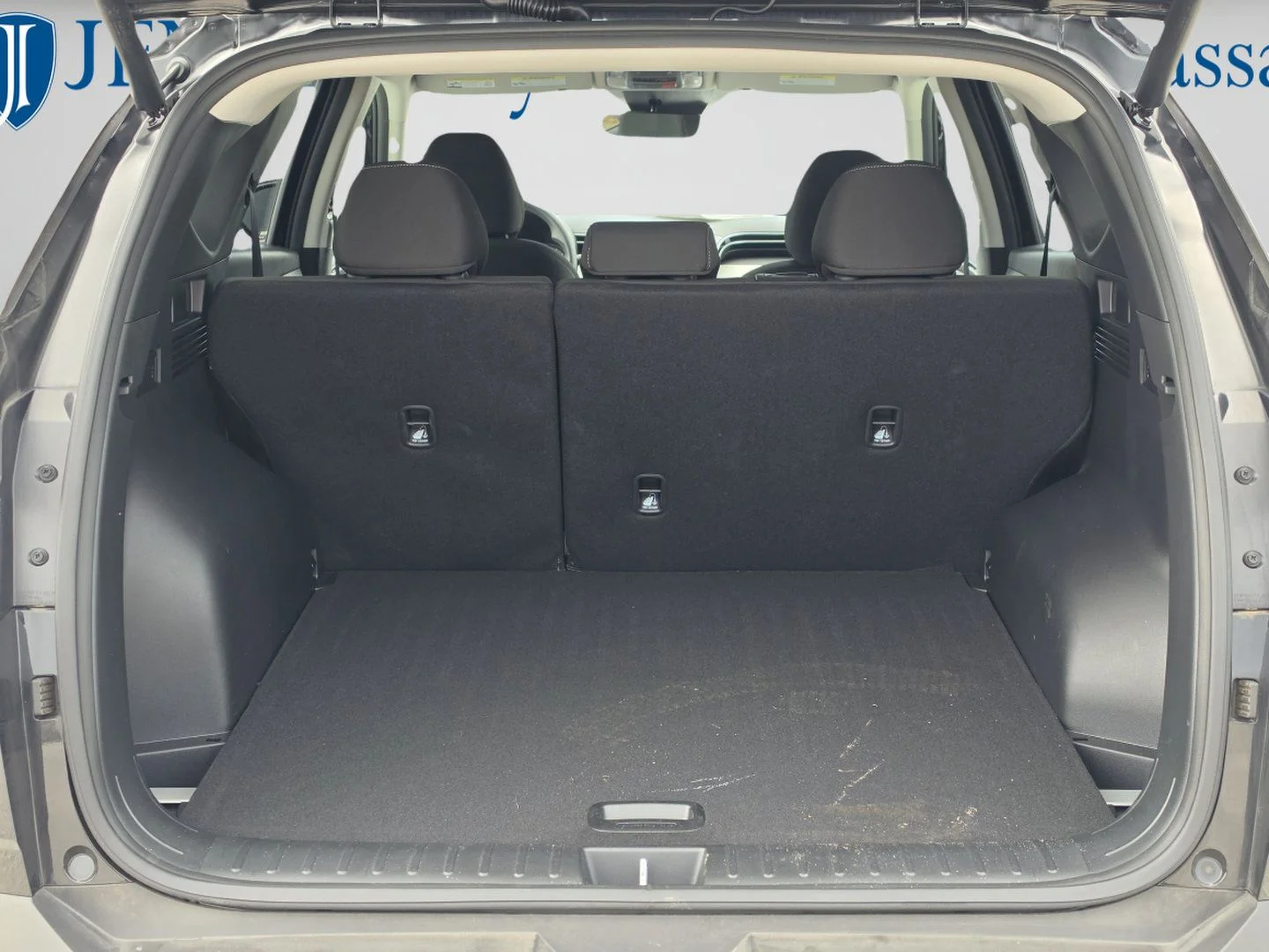 Used 2024 Black Hyundai SEL image 15