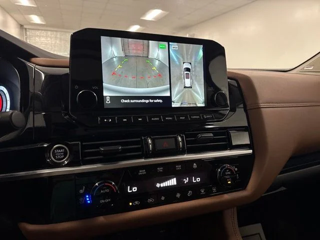 Used 2024 Blue Nissan Platinum image 21