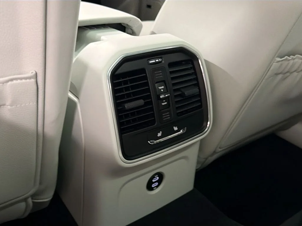 Certified Used 2025  Porsche  image 26
