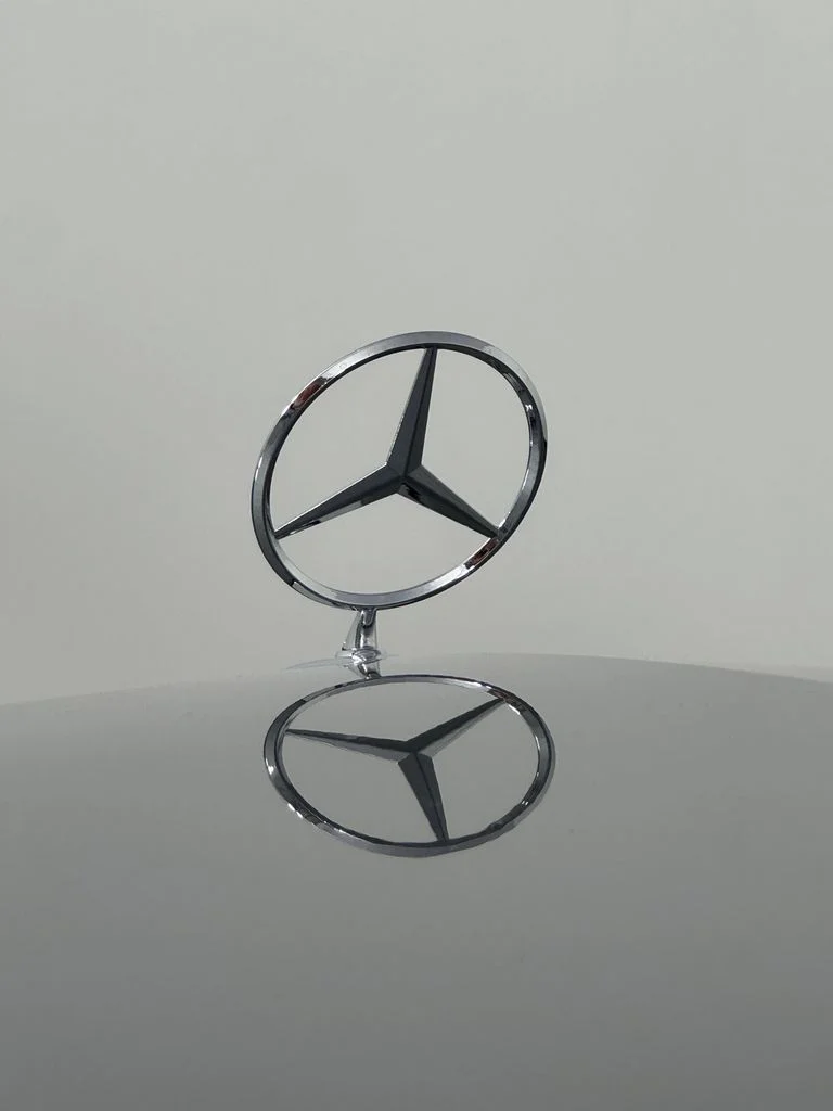 Used 2010 Iridium Silver Metallic Mercedes-Benz E 350 image 35