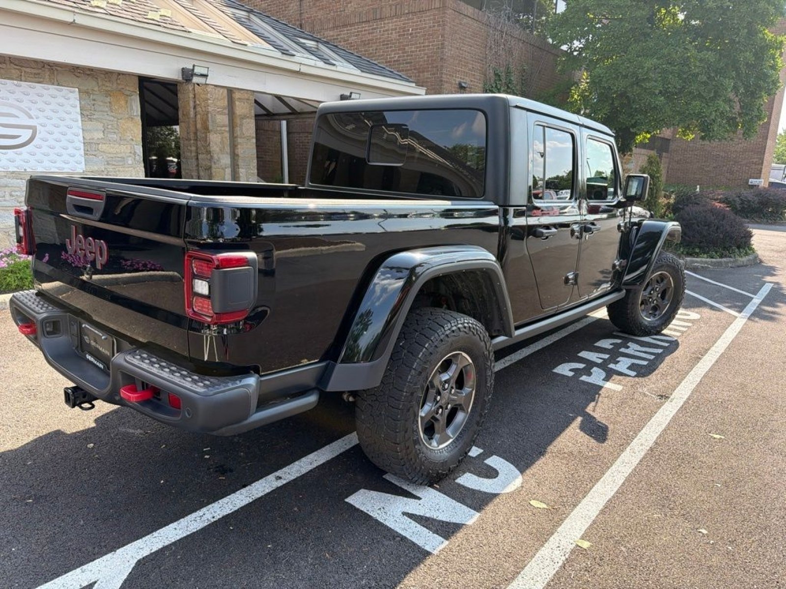 Used 2023 Black Clearcoat Jeep Rubicon image 8