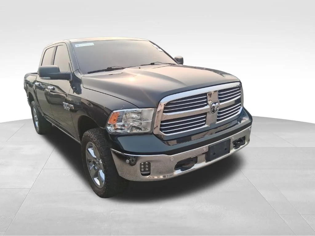 Used 2015 Black Ram Big Horn image 3