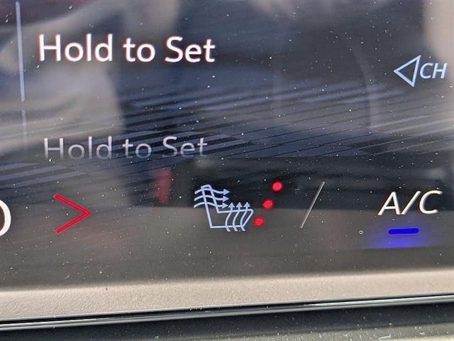 New 2026 Polar White Tricoat Chevrolet LT image 21
