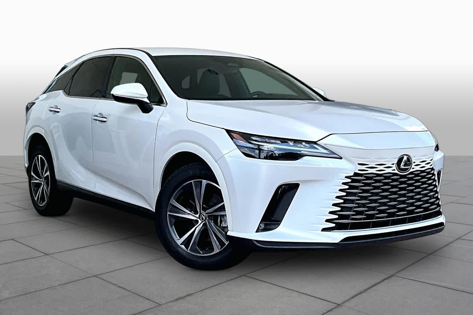 Used 2024 Eminent White Pearl Lexus  image 3