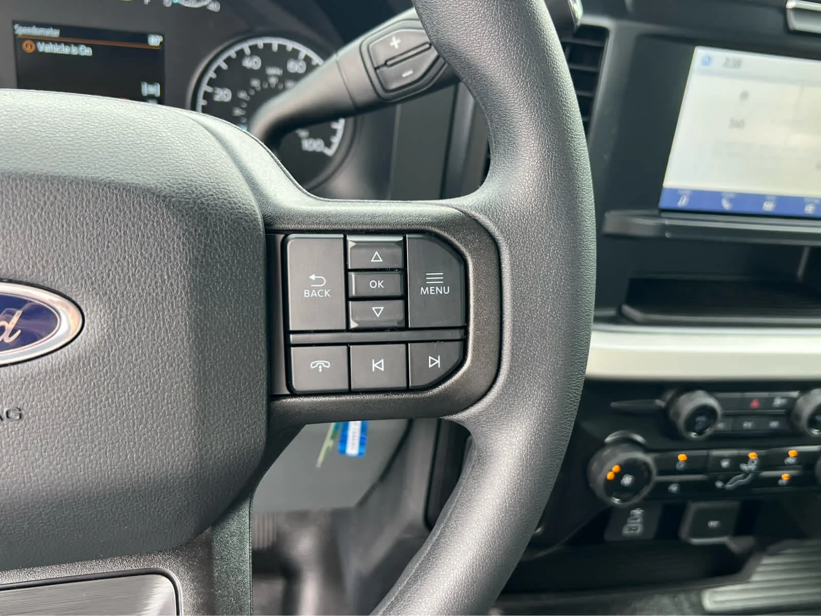 New 2026 Oxford White Ford F-350® XL image 33