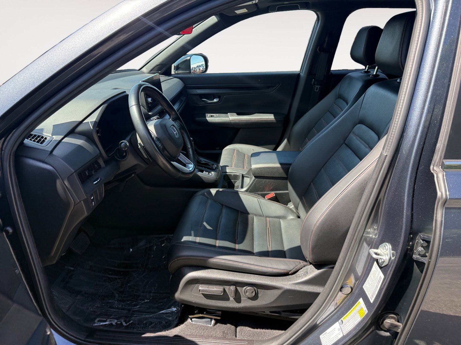 Used 2025 Urban Gray Pearl Honda Sport-L image 10