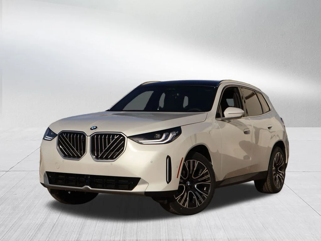 2026 BMW X3 30 XDRIVE's photo