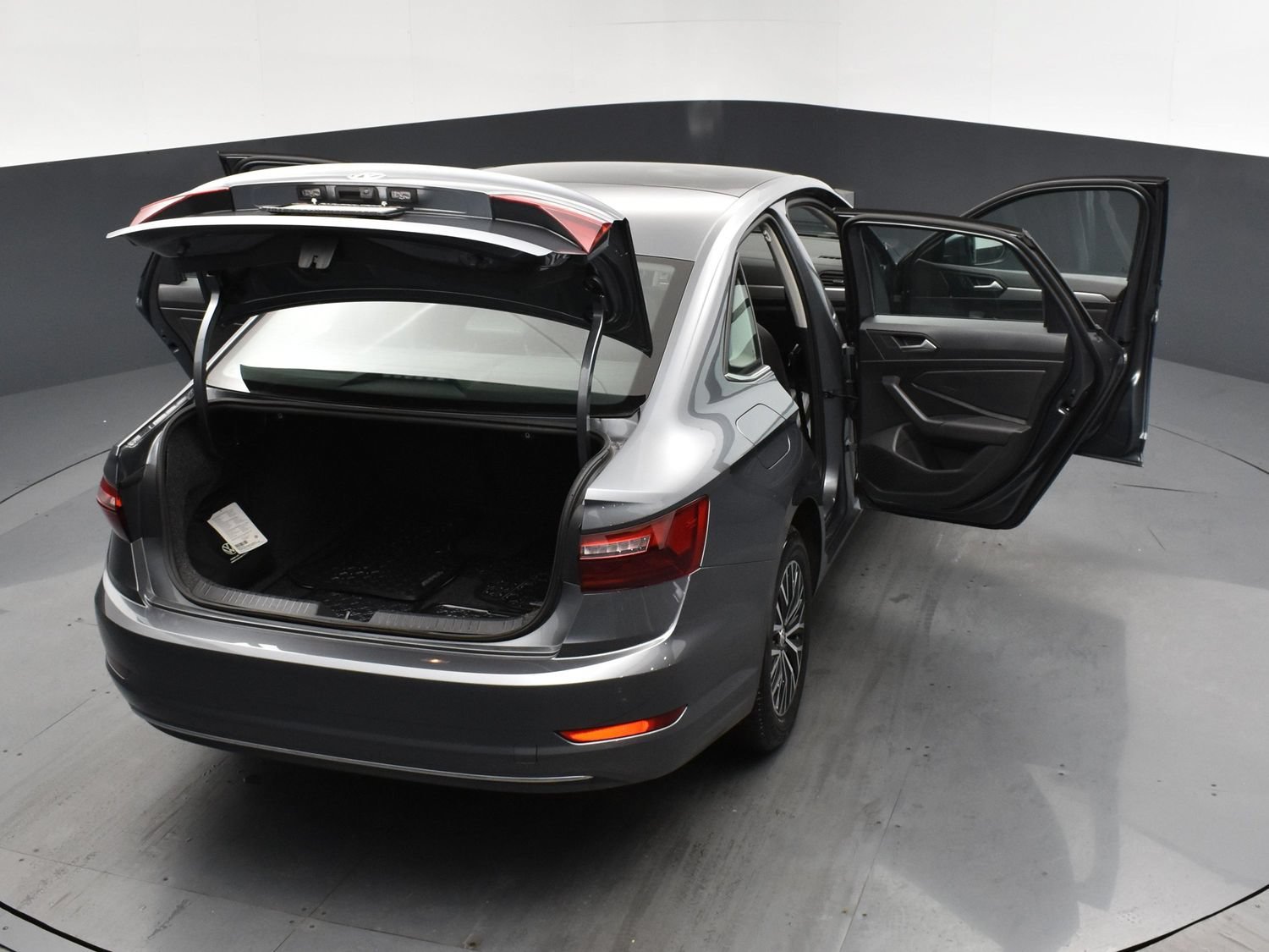 Used 2021 Gray Volkswagen  image 24