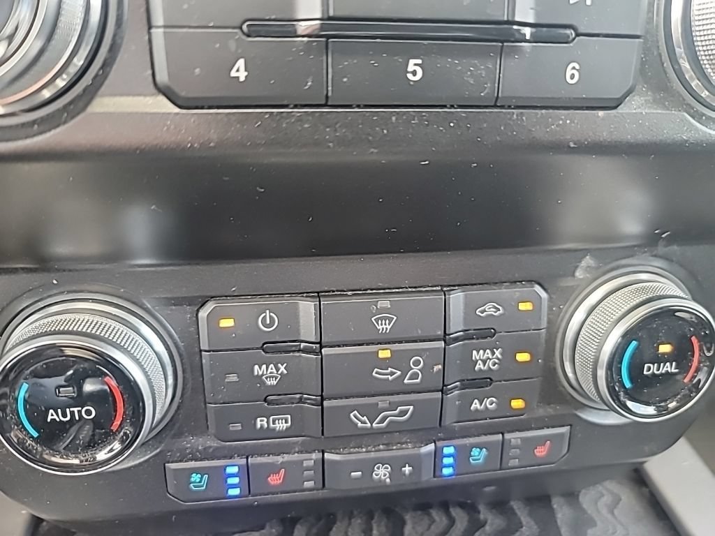 Used 2020  Ford XL image 32